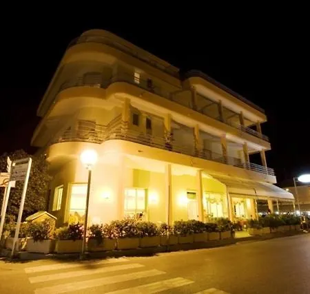 Albergo Villa Mauri Hotel 2*