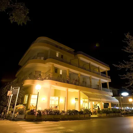 Mauri Hotel