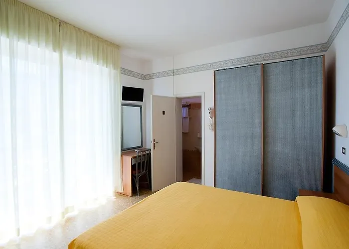 Hotel Mauri 2*