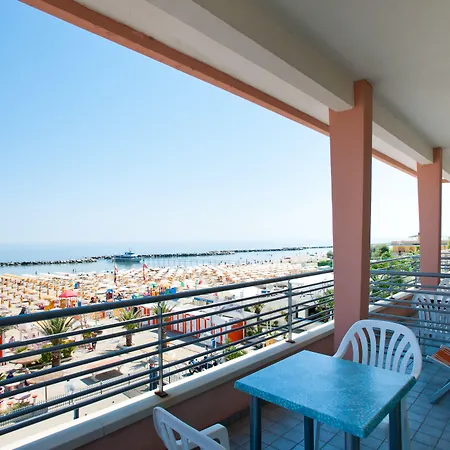 Albergo Villa Mauri Hotel 2*